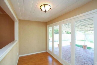 21901 Lopez St, Woodland Hills, CA 91364 - photo 5