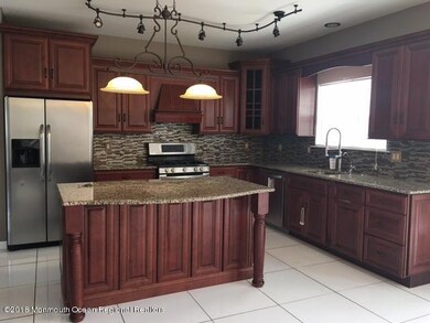 JANELLE KITCHEN MARKET