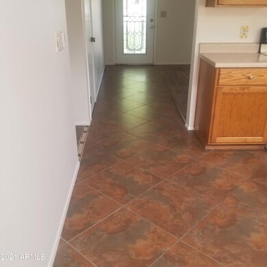 entry way has b