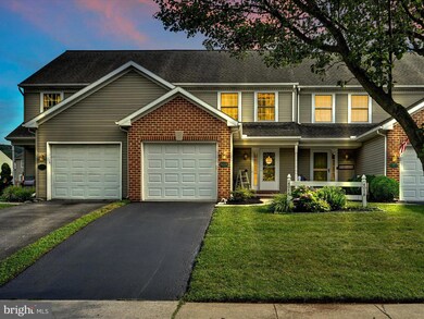 4014 Parkside Ct, Mount Joy, PA 17552 - photo 2