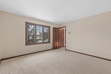 1193 Johnson Dr, Naperville, IL 60540 - photo 7