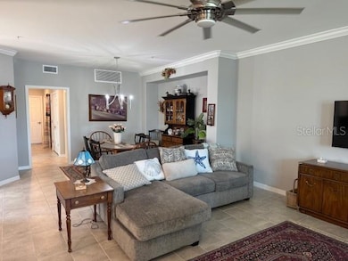 Living Dining Combo