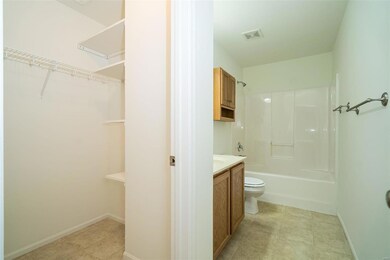 Walk in closet