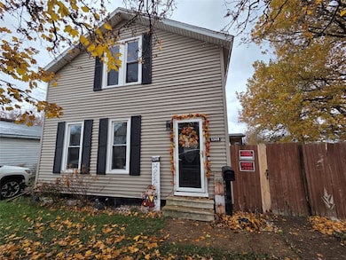 1308 W 24th St, Erie, PA 16502 - photo 2