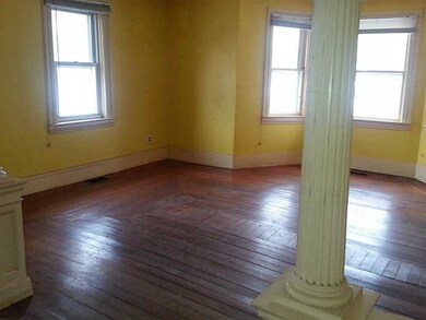 239 Grove St, Woonsocket, RI 02895 - photo 4