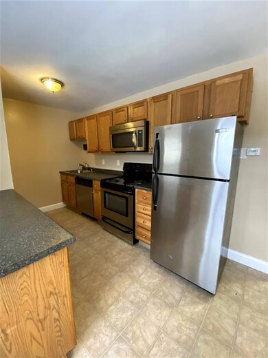 616 Portland St unit 62, Rochester, NH 03867 - photo 4