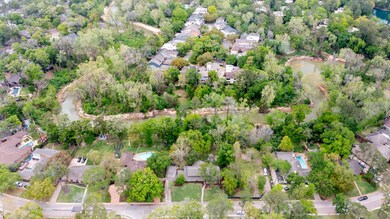 10134 Briar Dr, Houston, TX 77042 - photo 5