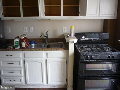 811 Mount Holly St, Baltimore, MD 21229 - photo 6