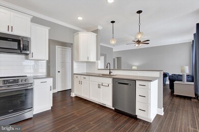 10272 Hunters Ridge Dr, Waynesboro, PA 17268 - photo 6