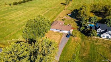 5427 Mapleton Rd, Lockport, NY 14094 - photo 5