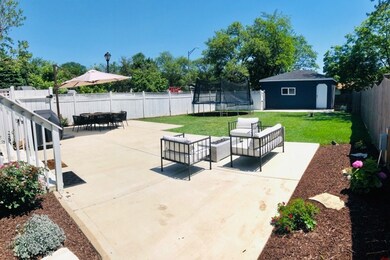 285 N Highview Ave, Elmhurst, IL 60126 - photo 6