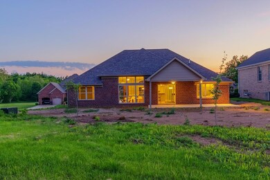 127 Whispering Pines Dr, Frankfort, KY 40601 - photo 2