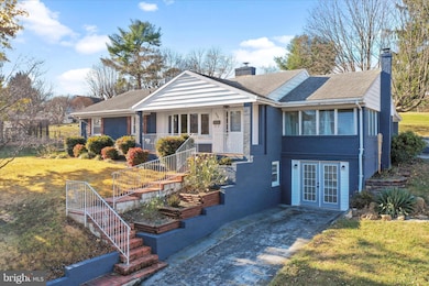 508 Massanutten Heights, Woodstock, VA 22664 - photo 2