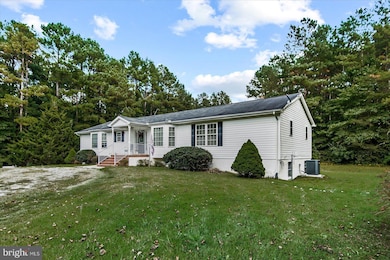 169 Red Oak Ln, Dunnsville, VA 22454 - photo 2