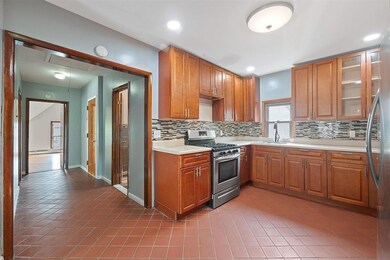 128 Bentley Ave unit 3, Jersey City, NJ 07304 - photo 6