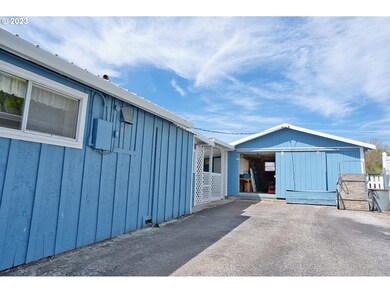 271 Cottonwood St, Mount Vernon, OR 97865 - photo 6