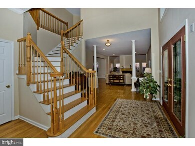 7 Applegate Ct, Cranbury, NJ 08512 - photo 2