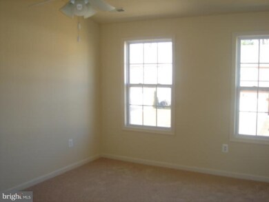 39 Schooner Cir, King George, VA 22485 - photo 5