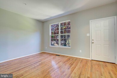 10369 Housely Place, White Plains, MD 20695 - photo 4