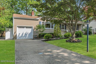 10 Blossom Cir E, Middletown, NJ 07748 - photo 2
