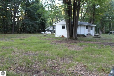 5918 Chippewa St, Whittemore, MI 48770 - photo 2