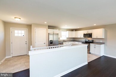 6203 Brightlea Dr, Lanham, MD 20706 - photo 4