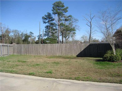 Yard/Garden.