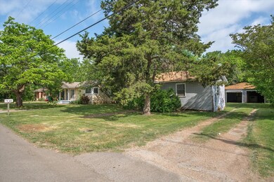 Obstructed view of property featuring an outdoor s