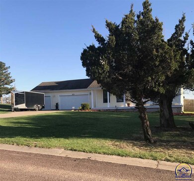 8701 SW 27th St, Topeka, KS 66614 - photo 3