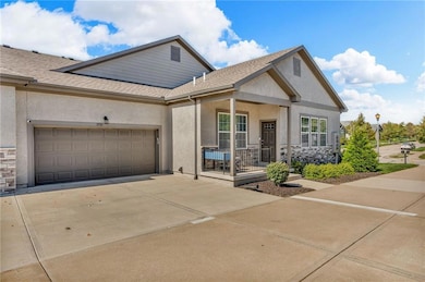 21607 W 120th St unit 3700, Olathe, KS 66061 - photo 2