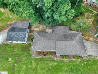 223 Meadow Ln, Easley, SC 29642 - photo 4