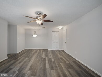 694 Winding Stream Way unit 101, Odenton, MD 21113 - photo 5