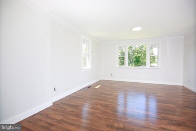 540 Crown Point Rd, West Deptford, NJ 08086 - photo 7