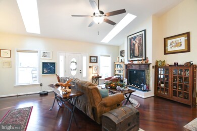 105 Azalea Rd, Colonial Beach, VA 22443 - photo 4