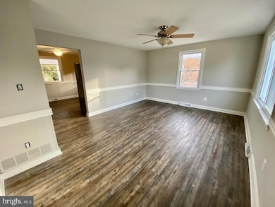 14 Gibbons Blvd, Cockeysville, MD 21030 - photo 5