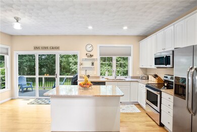 293 Castle Rocks Rd, Warwick, RI 02886 - photo 4