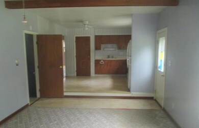 1610 Calgary Dr, Columbus, OH 43229 - photo 5