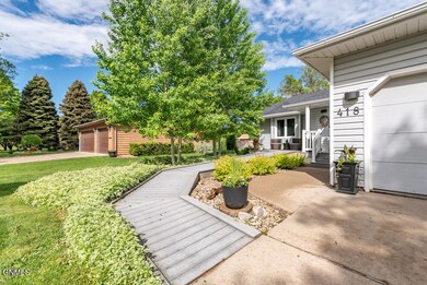 418 W Wachter Ave MLS-5