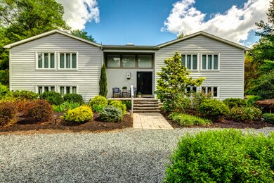 48 Comanche Dr_