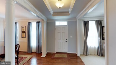 22481 Muscadine Dr, Clarksburg, MD 20871 - photo 3