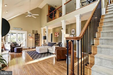 25597 Creek Run Terrace, Chantilly, VA 20152 - photo 4