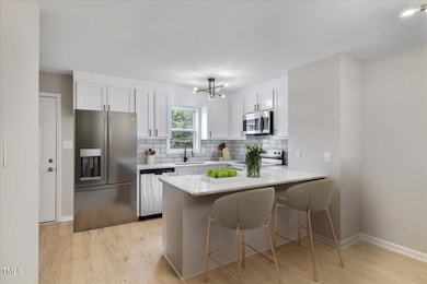 08-373 E Williams St-fix