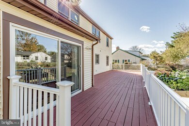 39 Club House Dr, Willingboro, NJ 08046 - photo 5