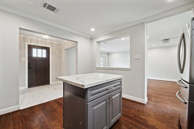 5422 Nina Lee Ln, Houston, TX 77092 - photo 7