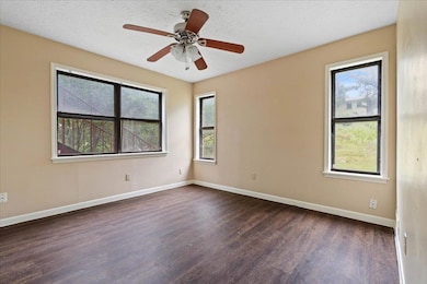 908 N Lbj Dr unit 6, San Marcos, TX 78666 - photo 6