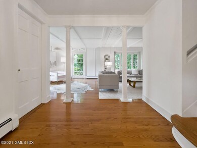 44 Benjamin St, Old Greenwich, CT 06870 - photo 3
