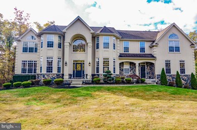 112 Florawood Ct, Franklin, NJ 08322 - photo 2