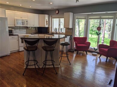 1630 NW 75th St, Clive, IA 50325 - photo 4