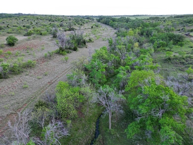 11596 N 1780 Rd, Sayre, OK 73662 - photo 2