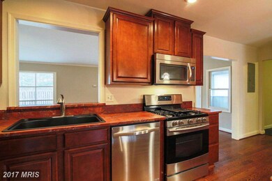 9160 Genevieve Dr, White Plains, MD 20695 - photo 5